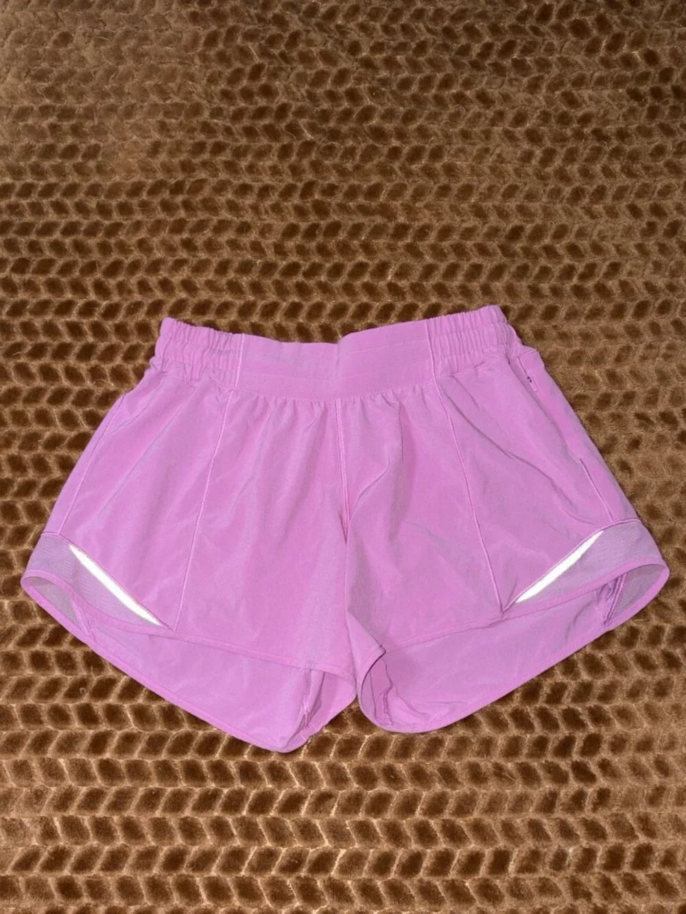 Lululemon Hotty Hot Low Rise Shorts II 4
